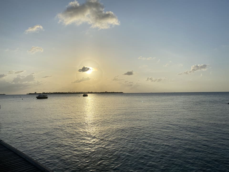 Strand Embudu Village