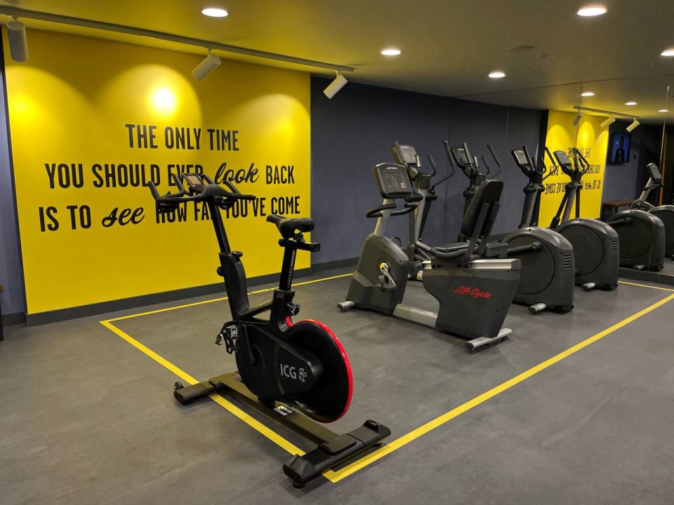 Sport & Freizeit Hampton by Hilton Krakow Airport