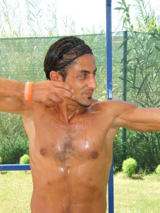 Ich bin der Schönste- Animateur Ufuk bem Bogenschießen Labranda Alantur Resort