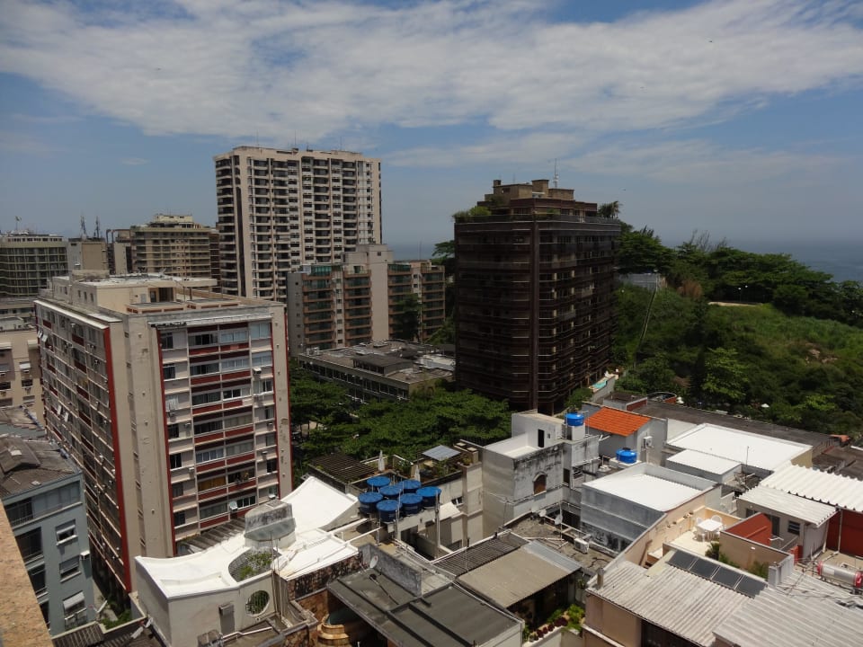 Umgebung von der Hotel Dachterrasse Hotel Atlantis Copacabana