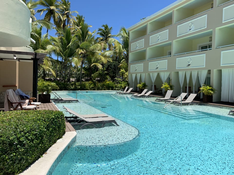 Pool Grand Palladium Select Bávaro Resort & Spa