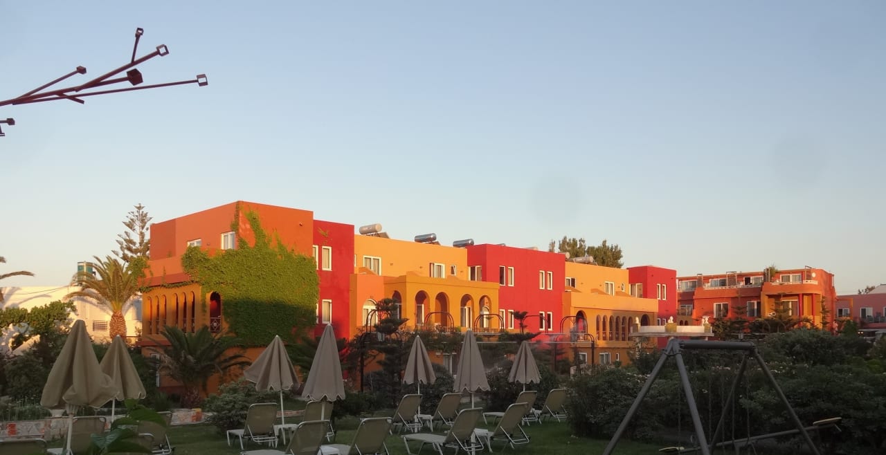 Außenansicht Orpheas Resort - Adults Only