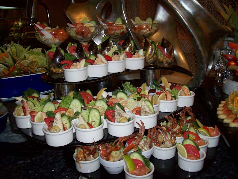 Kleine aber leckere Appetitshappen Premier Le Reve Hotel & Spa