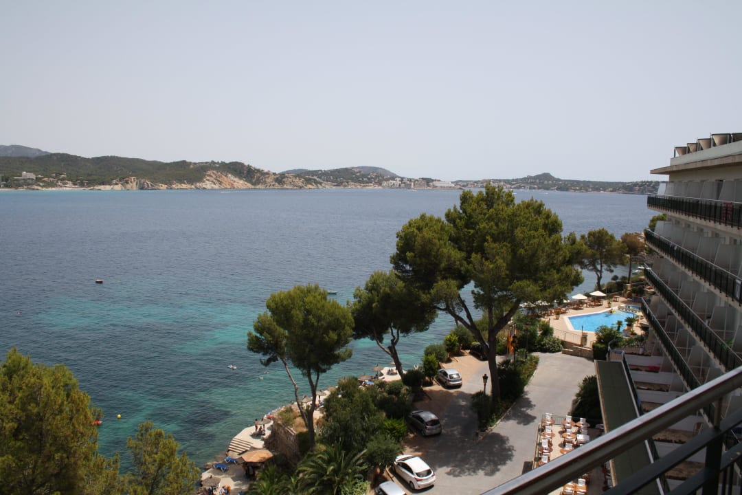 Blick vom Balkon, oberste Etage, letztes Zimmer. Hotel Coronado Thalasso & Spa