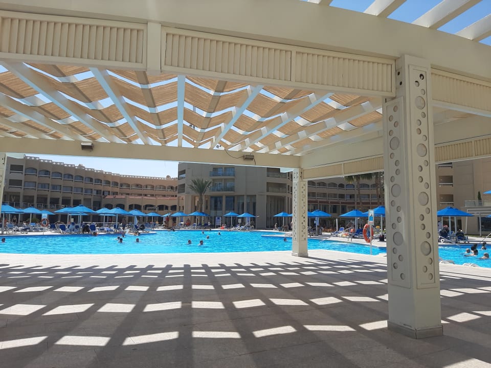 Pool Beach Albatros Resort