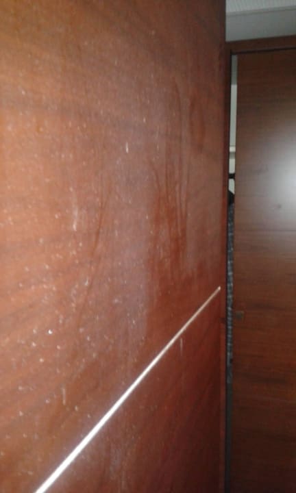 Staubfrei............... Salamis Bay Conti Resort Hotel & Casino