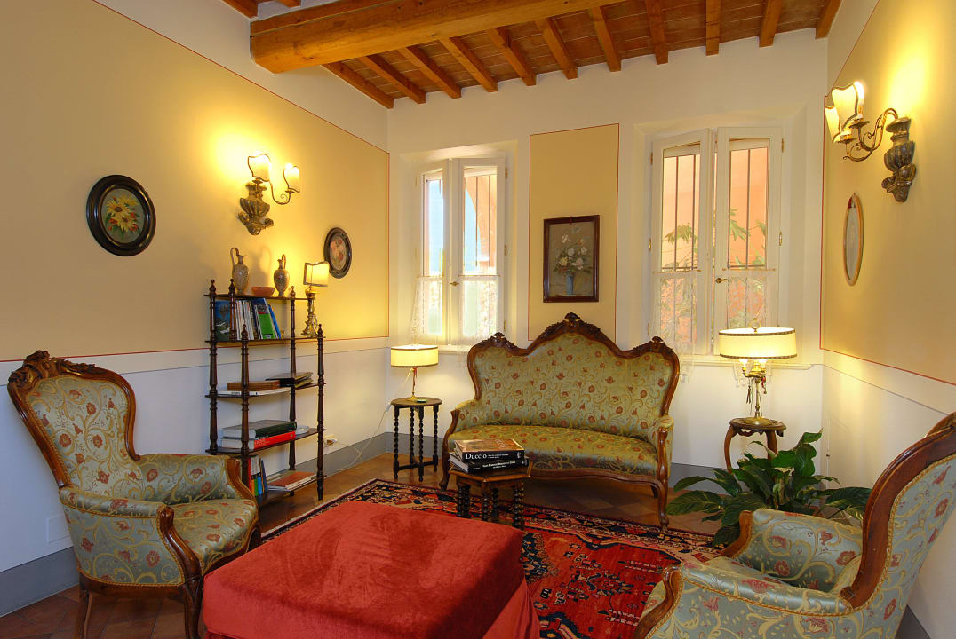 Salotto privato di due camere Hotel Albergo Il Rondò
