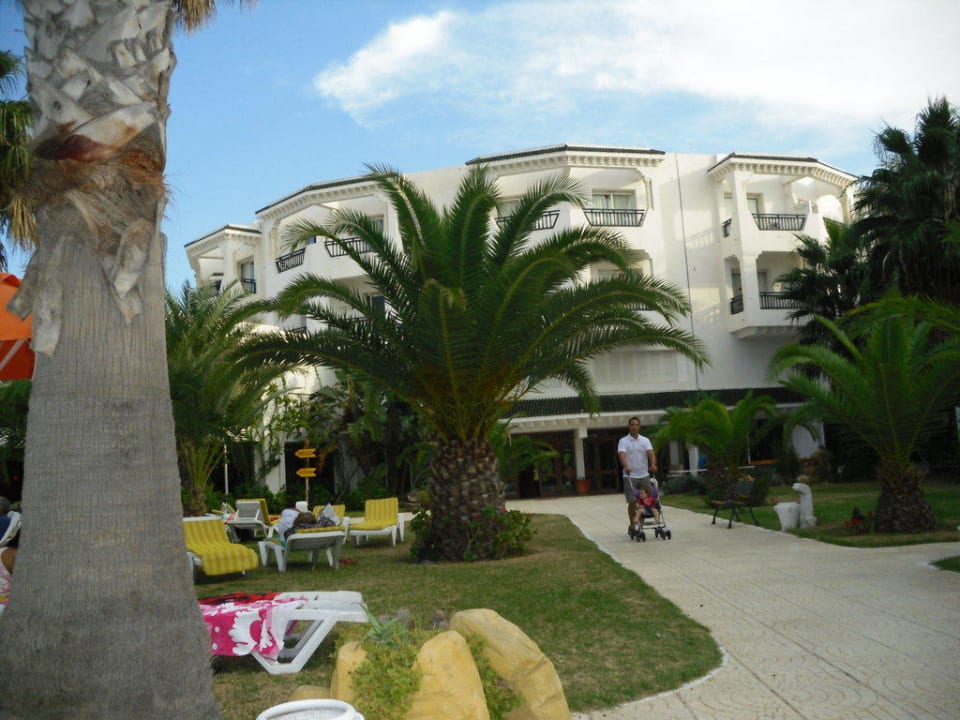 Eingang Palmyra Golden Beach