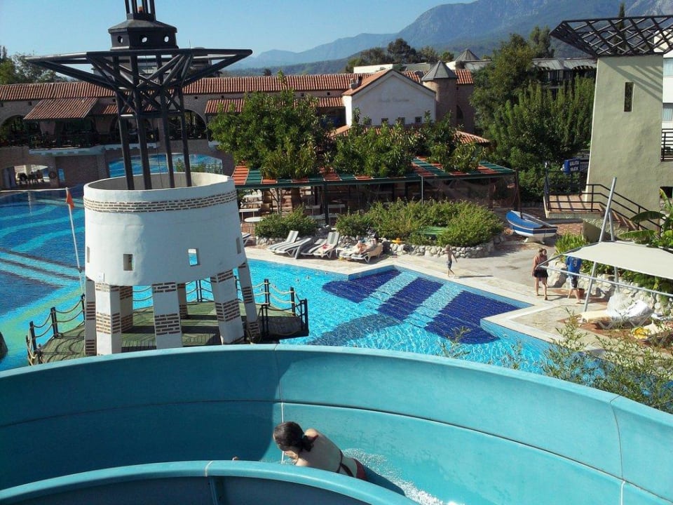 Blick von einer der Rutschen Limak Limra Hotel & Resort