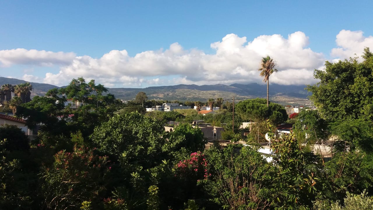 Blick vom Balkon Hotel Laura