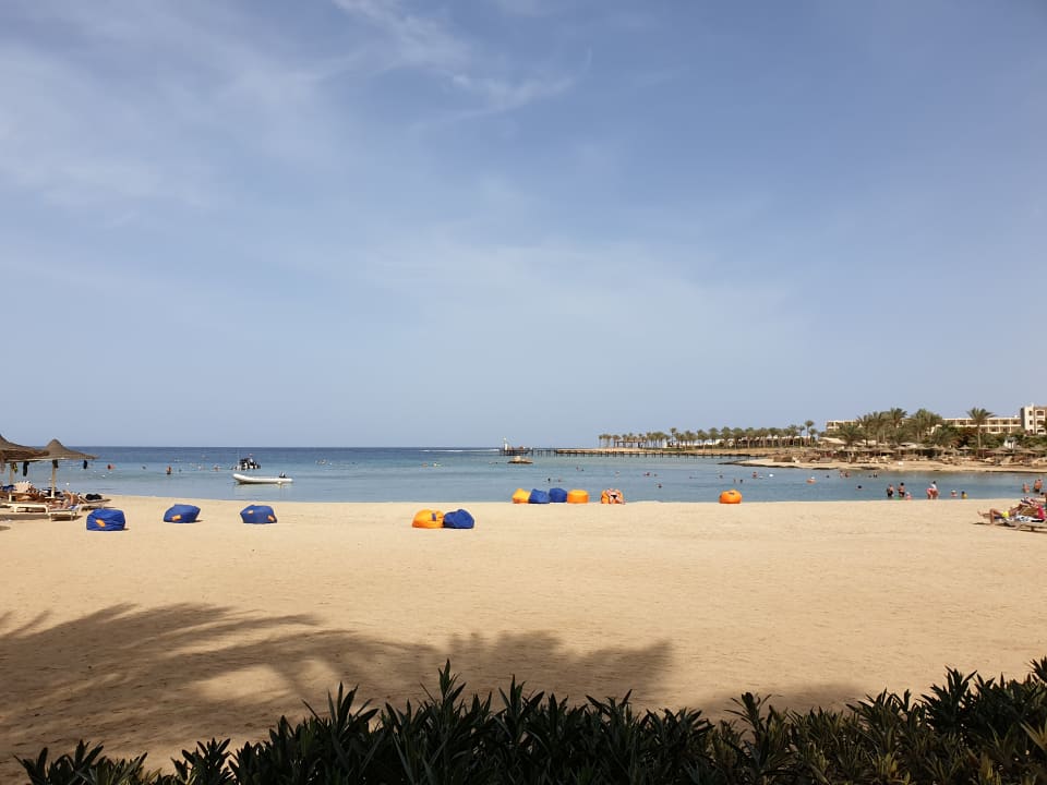 Strand Brayka Bay Resort