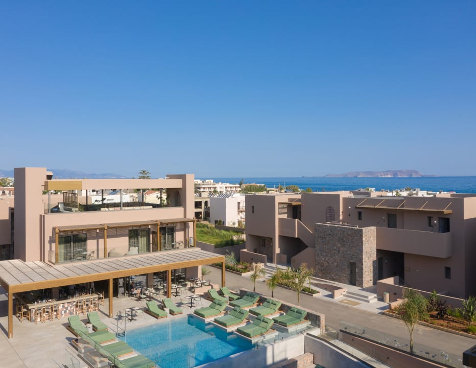 Außenansicht Paralos Venus Suites