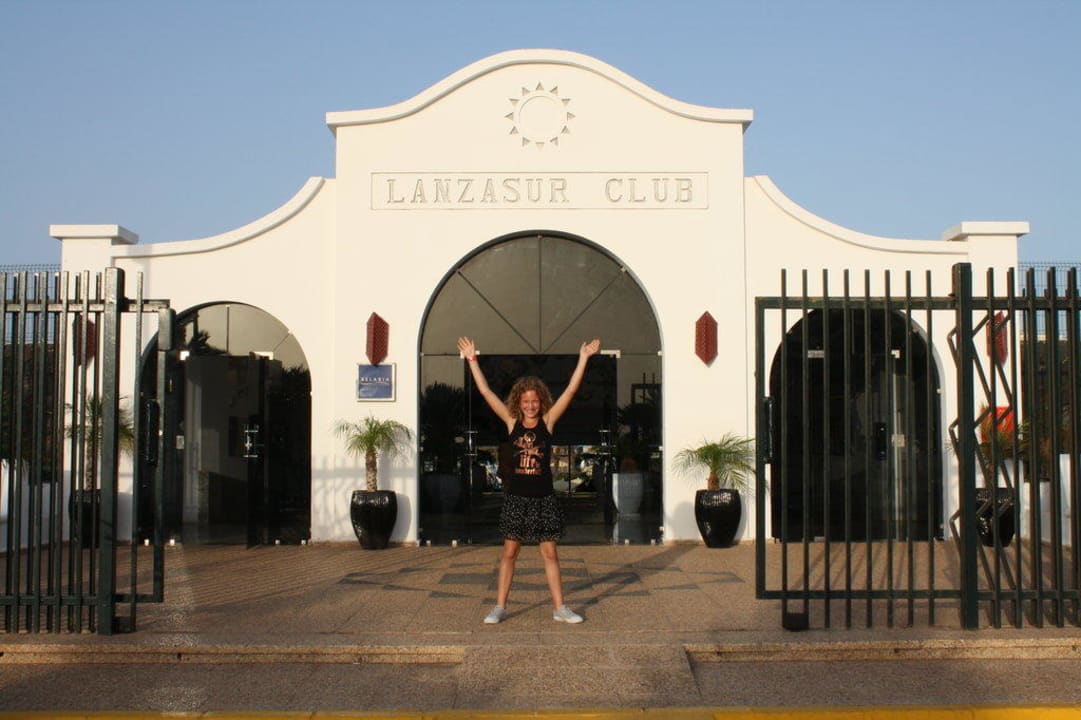 Hoteleingang Relaxia Lanzasur Club