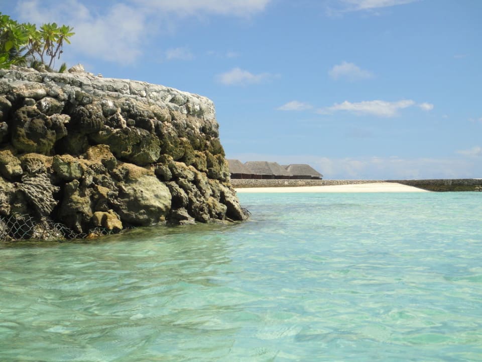 Vue sur une partie du lagon Veligandu Maldives Resort Island