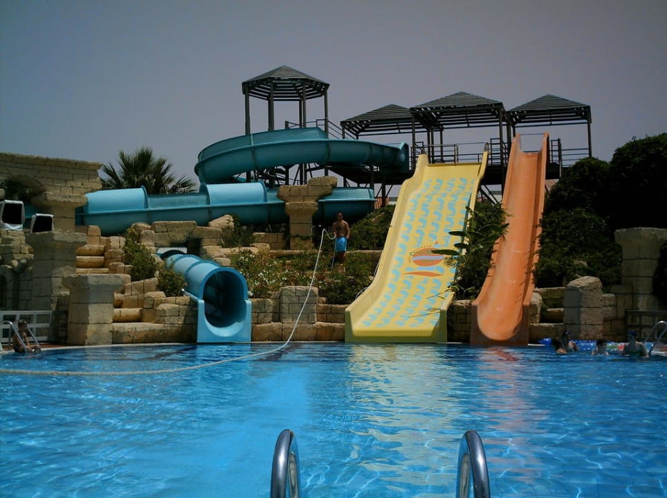 Aktivity-Pool mit Rutschen Megasaray Club Belek
