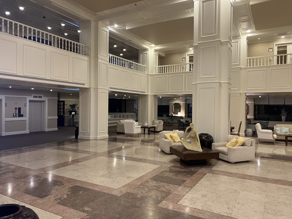 Lobby Pestana Bahia Praia Nature & Beach Resort
