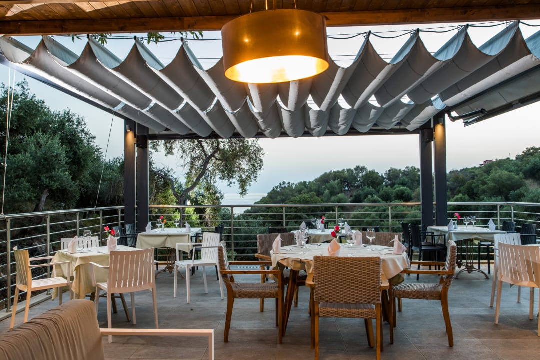 Gastro Aqua Oliva Resort - Across Hotels & Resorts