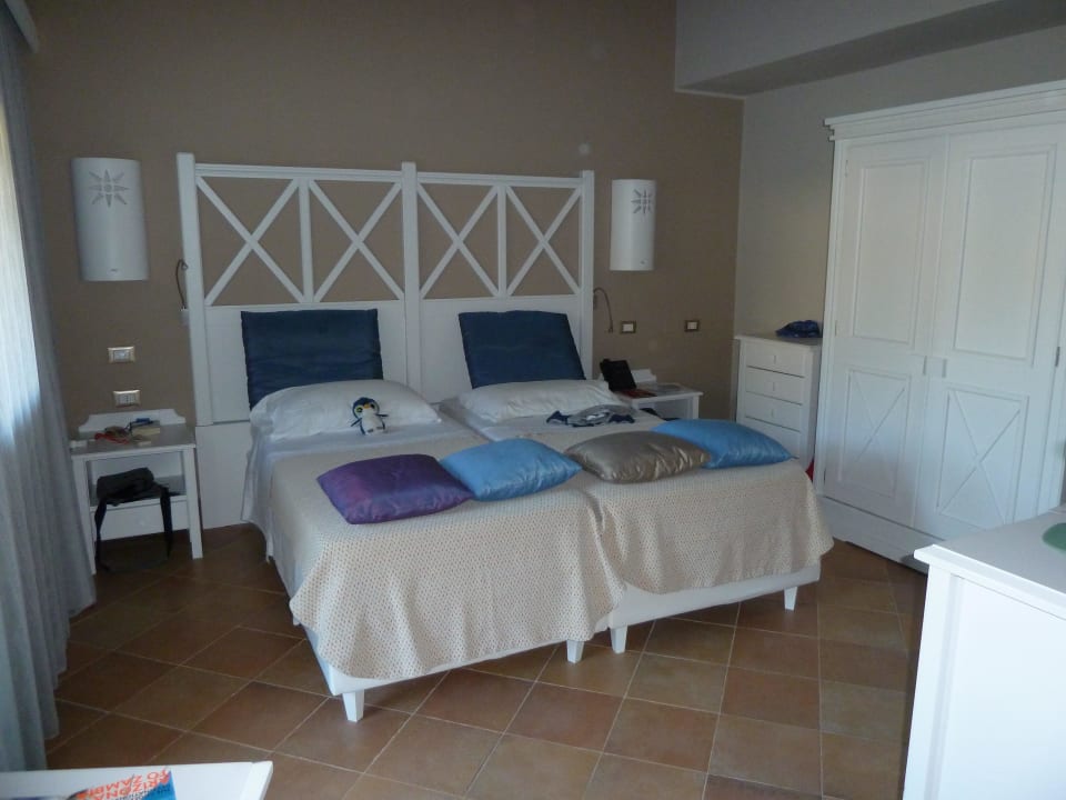 Zimmer Chia Laguna - Hotel Village, Sardinia