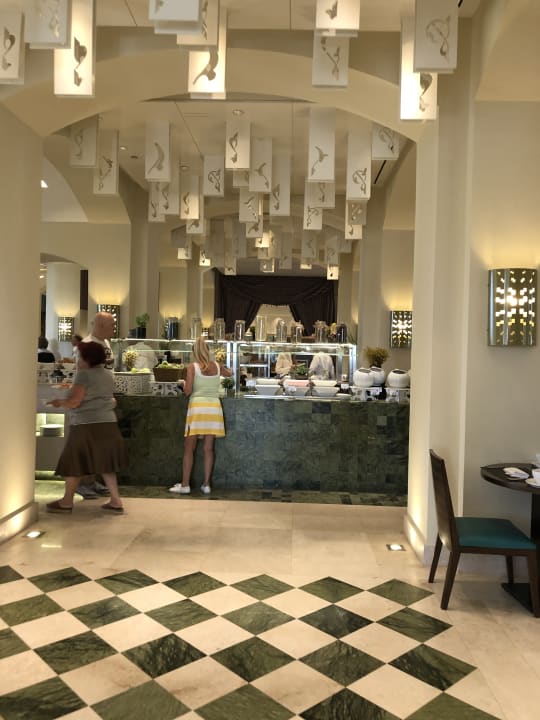 Gastro Salalah Rotana Resort