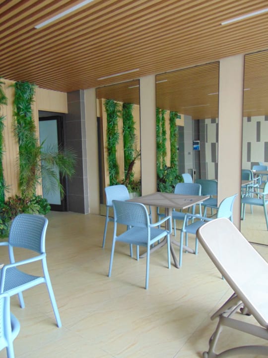 Gastro D' Lecia Ha Long Hotel