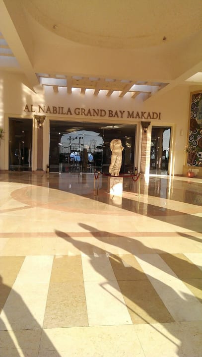 Вход в отель Siva Golden Bay Makadi