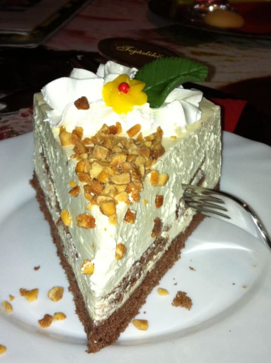 Eine der vielen leckeren Tortenspezialitäten. Hotel Europa Fit Superior Hévíz