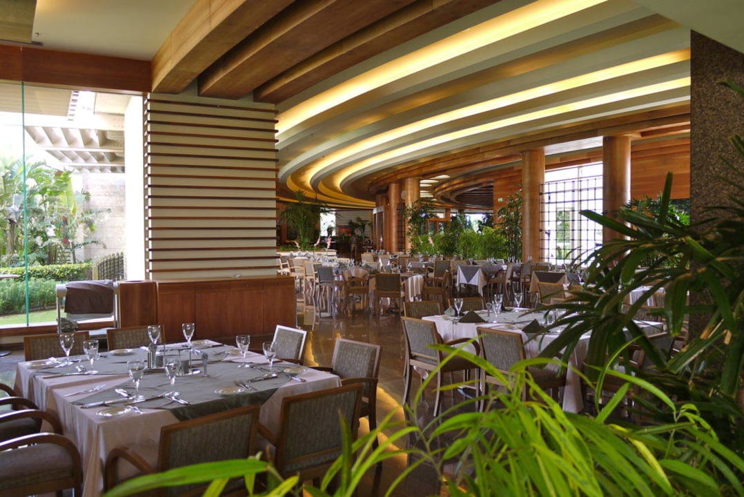 Hauptrestaurant Innenbereich Gloria Serenity Resort