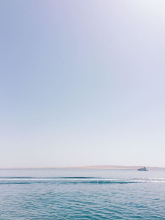 Вид моря с марины Arabia Azur Resort