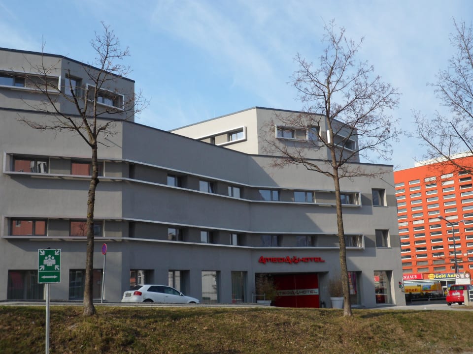 Hotel von außen Best Western Plus Amedia Art Salzburg