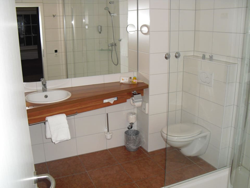 Bad BLOCK Hotel & Living