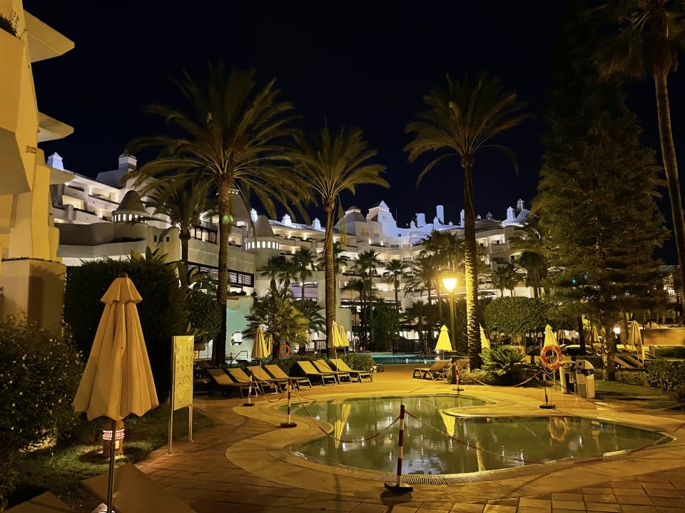 Pool H10 Estepona Palace