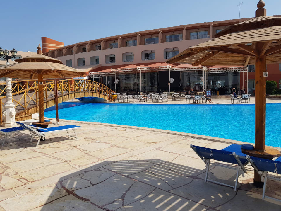 Pool Titanic Resort & Aqua Park