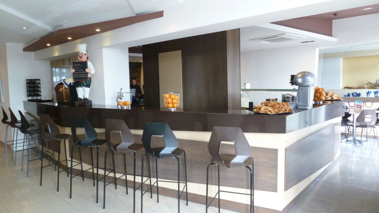 Hotelbar Bayview Hotel by ST Hotels