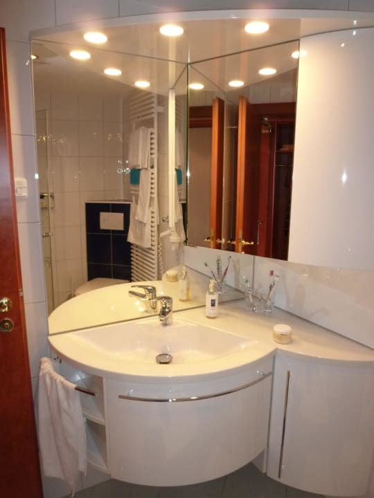 Badezimmer im Hotel Ferienclub Maierhöfen