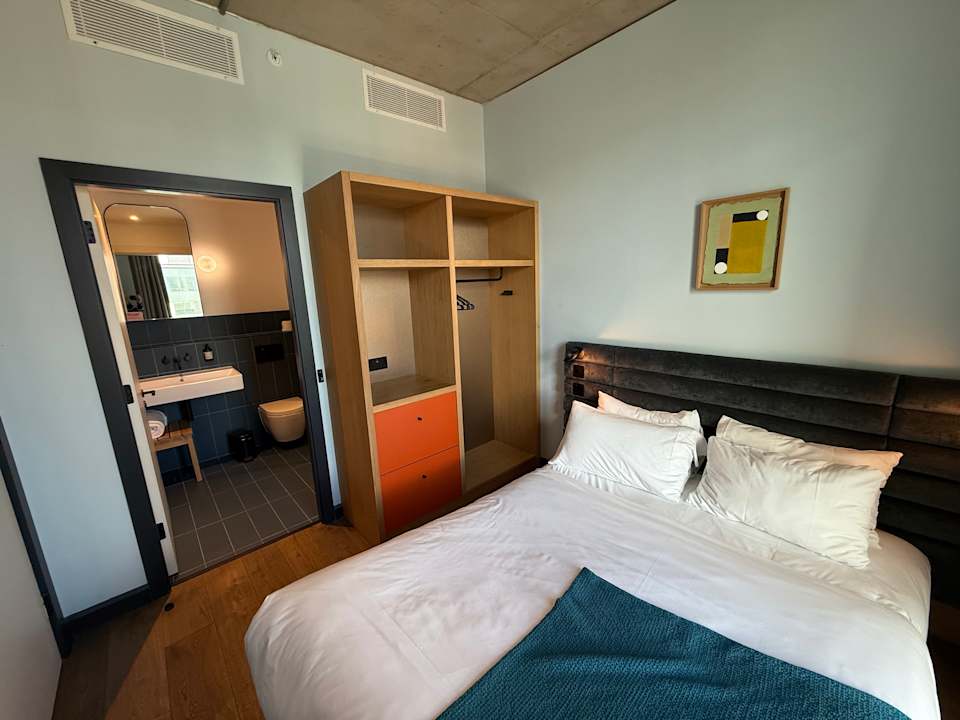 Zimmer Beckett Locke