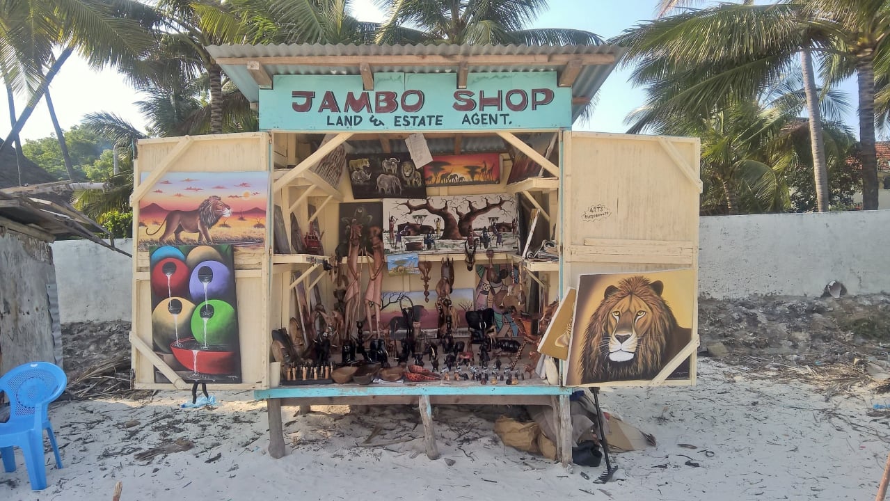 Kleiner Souvenir Stand Bahari Beach Hotel