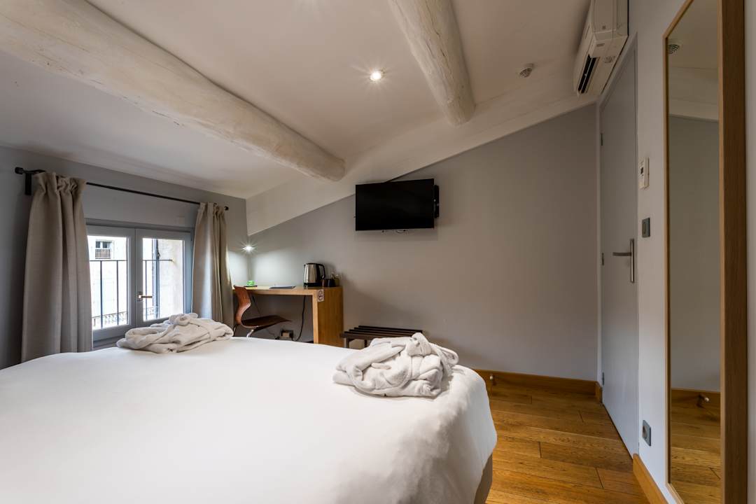 Zimmer Boutique Hotel Entraigues