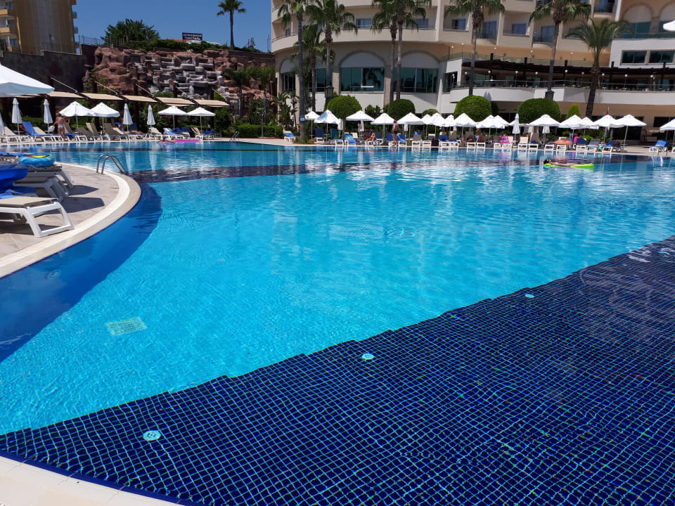 Pool Saphir Resort & Spa