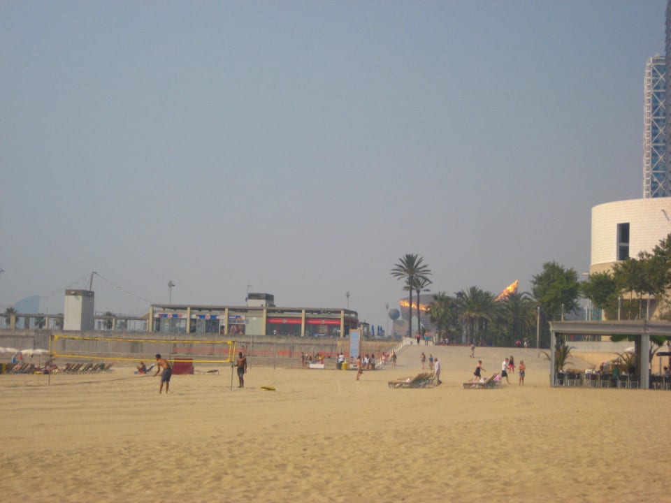 Strand ca. 15 Min zu Fuß Hotel & Spa Villa Olimpic@ Suites