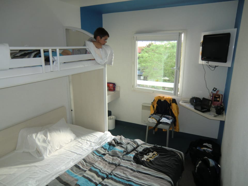 Innenansicht Doppelzimmer Hotel Formule 1 Gennevilliers Asnières