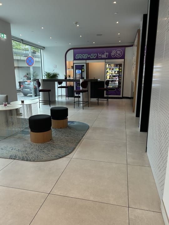 Lobby YOTEL Porto