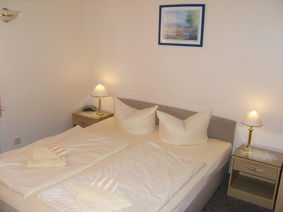 Schlafzimmer Ferienpension Mittag