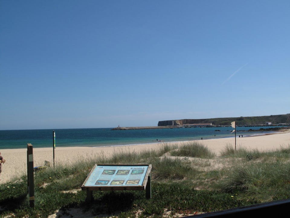 Strand unterhalb Hotelanalge Martinhal Sagres Beach Family Resort Hotel