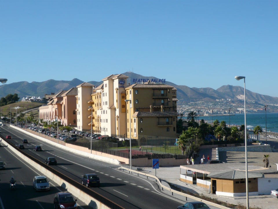 Trotz Straße, keine Störungen Hotel IPV Palace & Spa