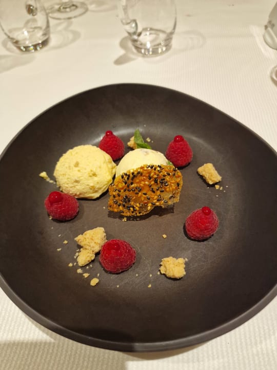 Gastro Hotel Holzapfel