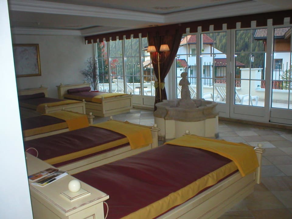 Ruheraum mit Wasserbetten Falkensteiner Hotel & Spa Falkensteinerhof