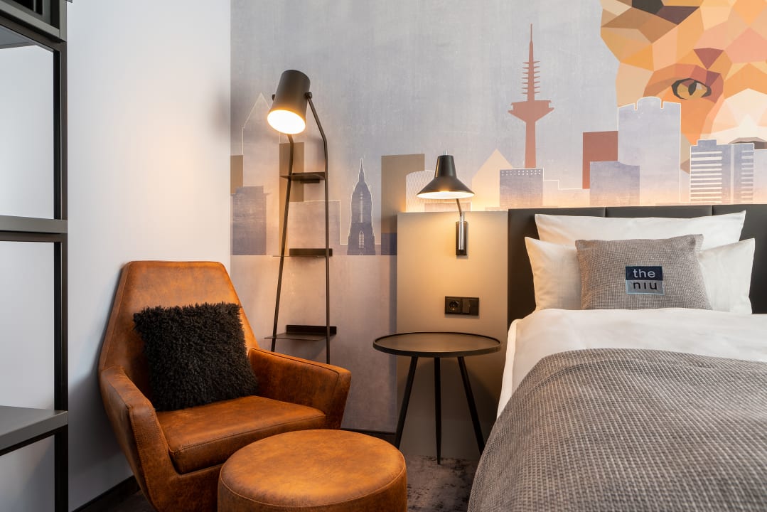Zimmer Holiday Inn – the niu, Charly Frankfurt City
