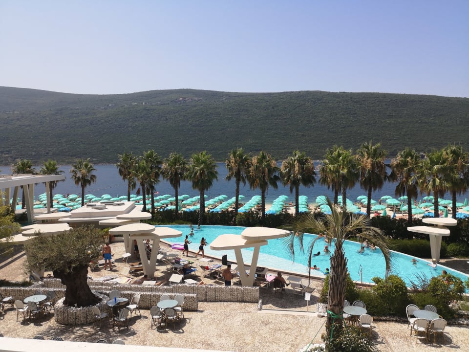 Ausblick Carine Hotel Kumbor