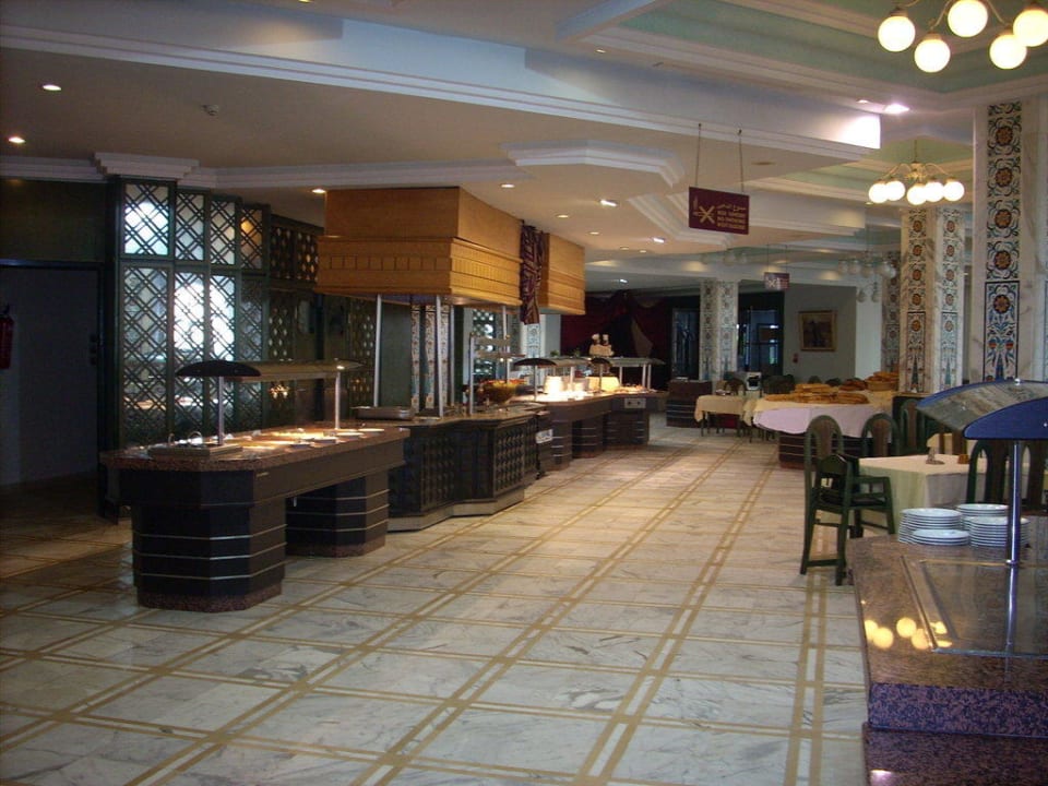Buffet Hotel El Mouradi Palm Marina