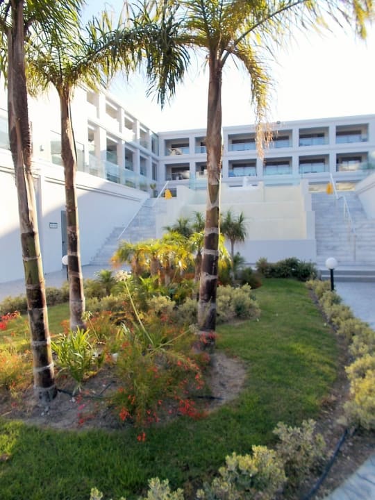 Außenansicht Asterias Beach Resort